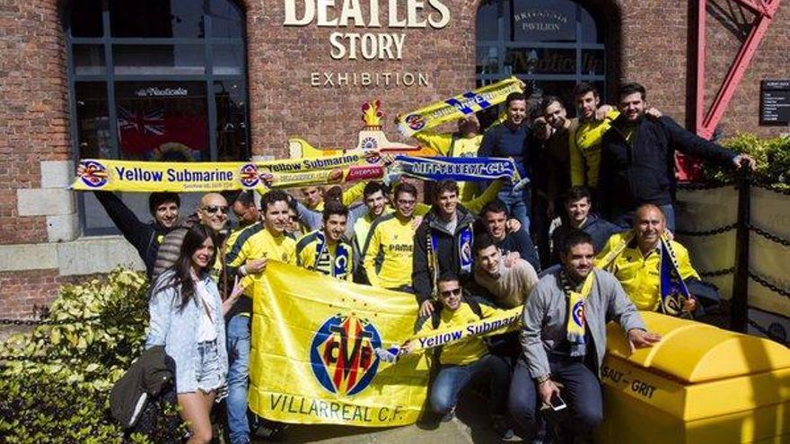 La ciudad de The Beatles se tiñe de amarillo