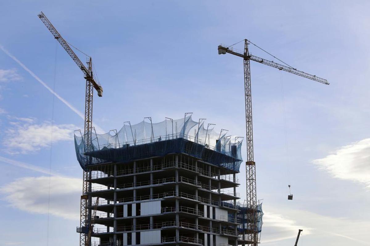 Las obras de la construcción prosiguen "con normalidad"