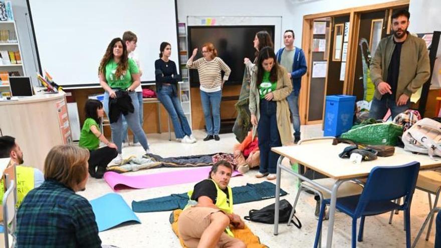 Encierro de profesores en el instituto Cayetano Sempere de Elche