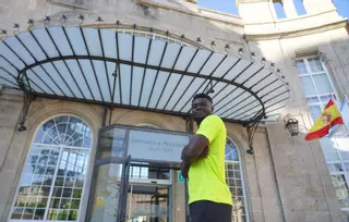 Jordy Caicedo, delantero del Sporting: "Con 10 años vendía coco en gasolineras para tener algo de dinero"