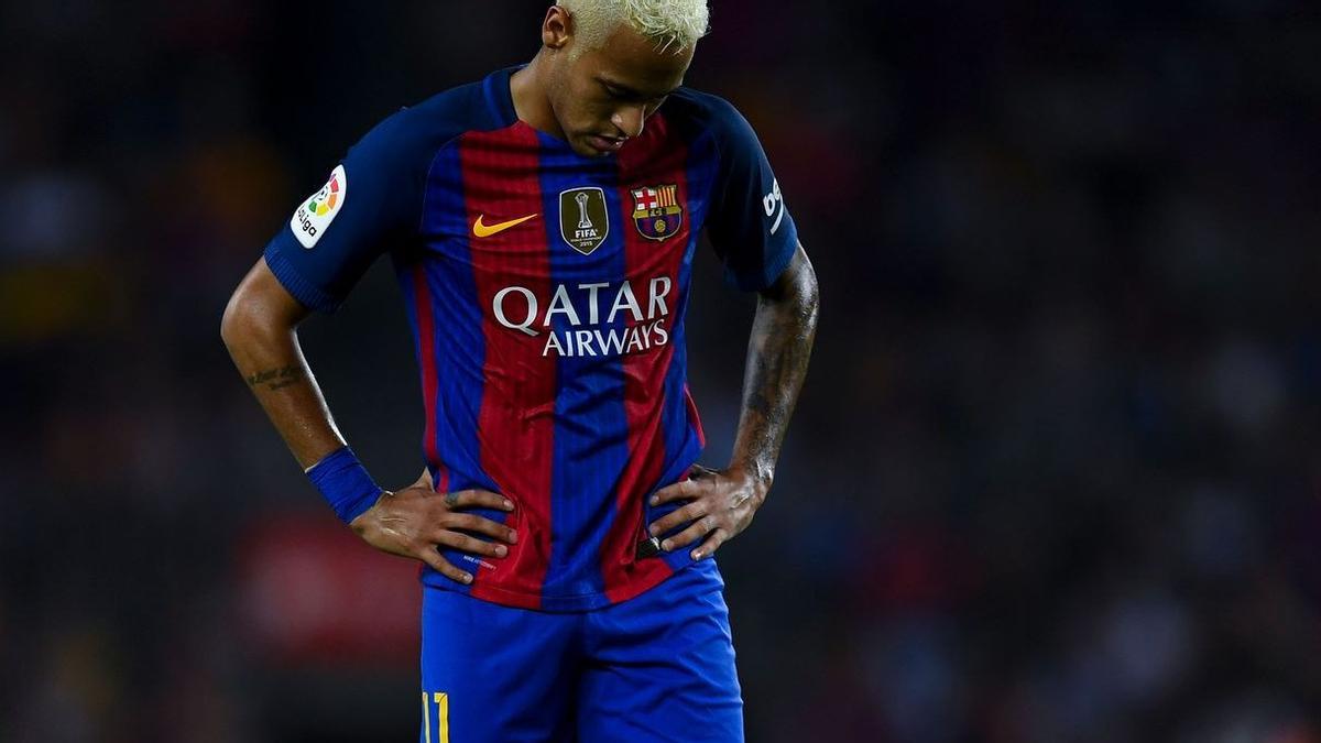 Neymar, cabizbajo en su última temporada en el Barça