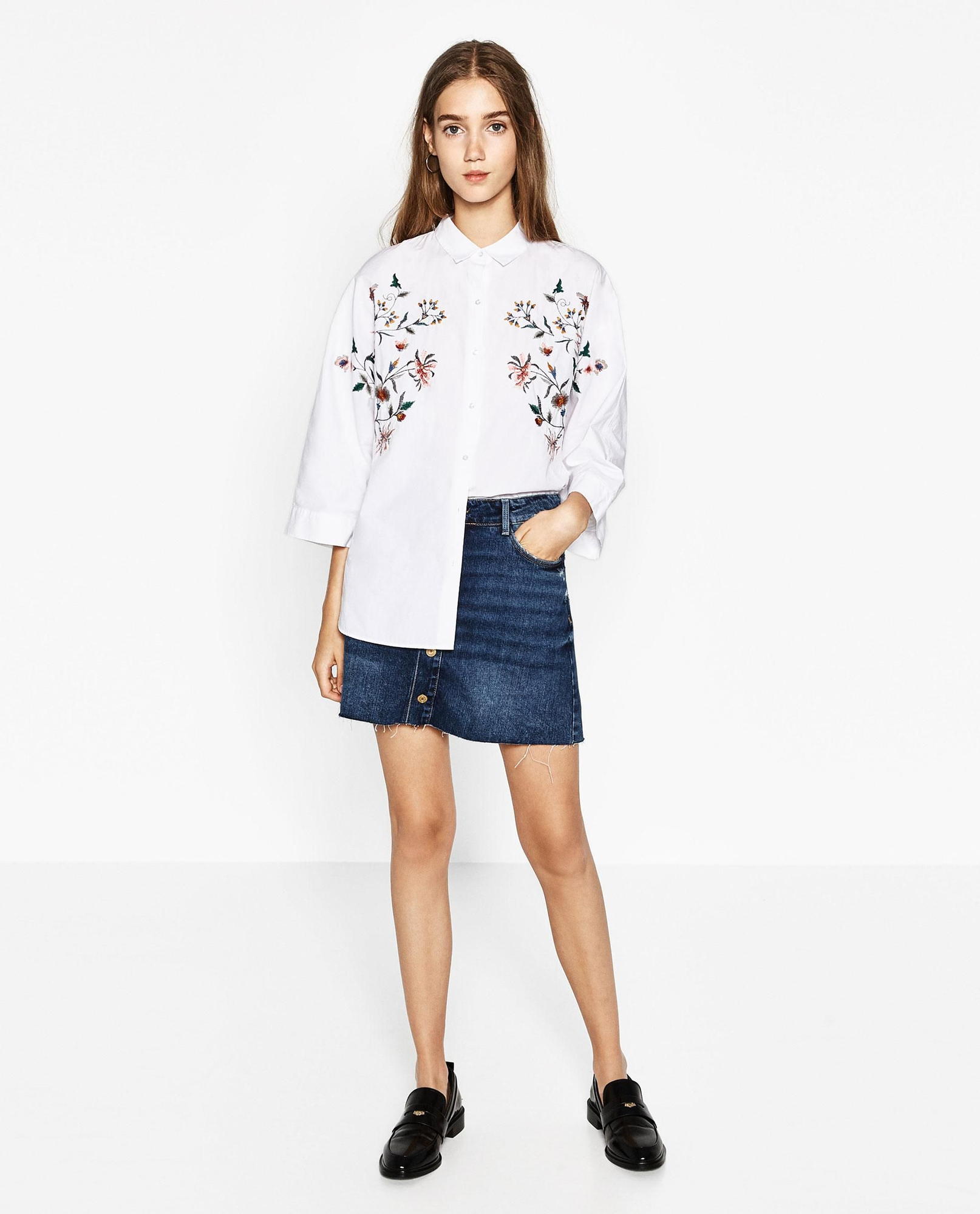 Camisa oversize bordada, Zara