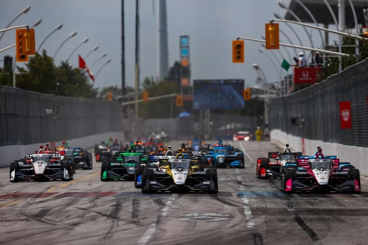 Salida de la carrera en Toronto de 2024