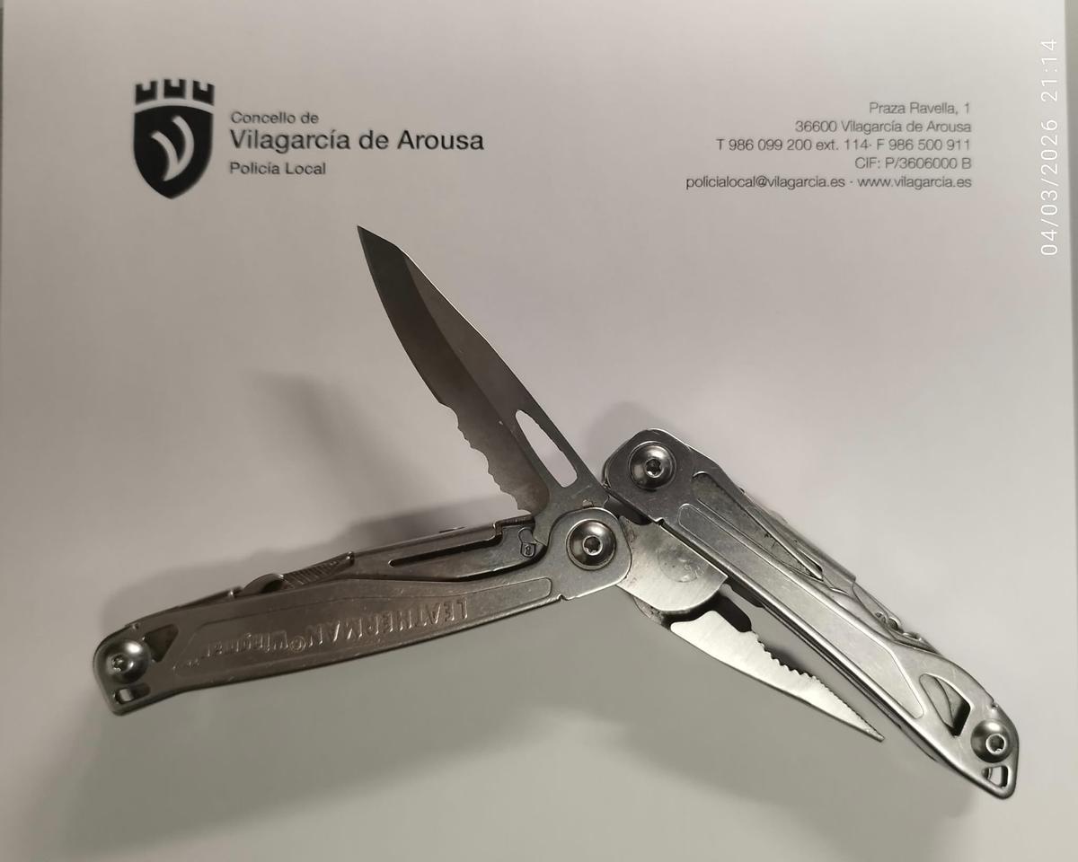 La navaja requisada por los agentes