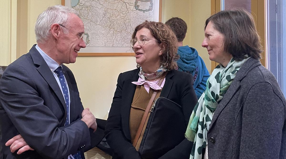 Les impulsores del projecte a la Casa de la Generalitat a Perpinyà,  on l'han presentat
