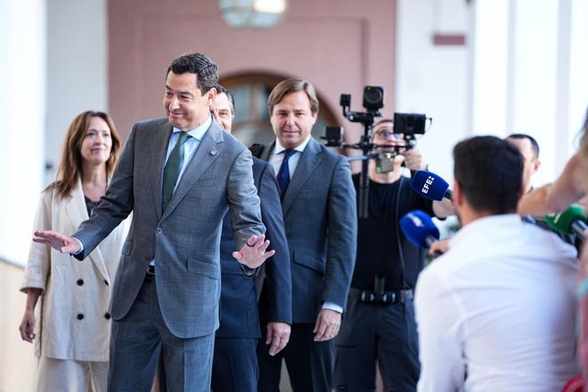 Vox tumba la primera investidura de Moreno y el PP mueve ficha para lograr la presidencia en 48 horas