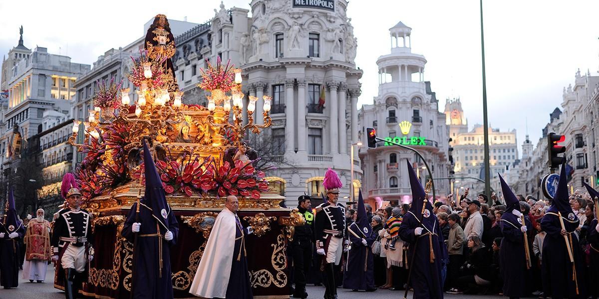 La programación se completará con conciertos de música sacra, exposiciones, tamborradas y propuestas gastronómicas