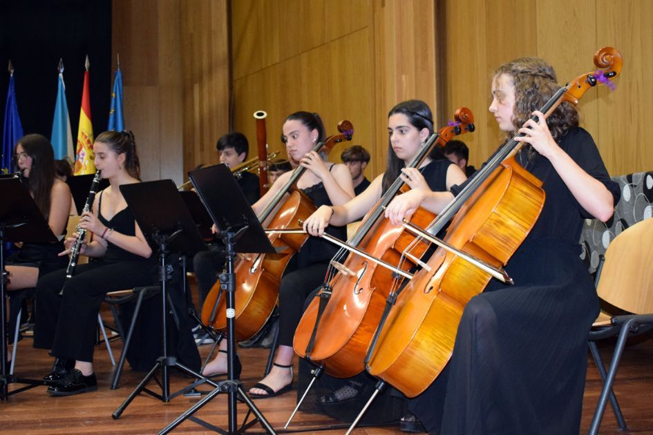 Un momento de la fiesta de graduación del IES de Valga.