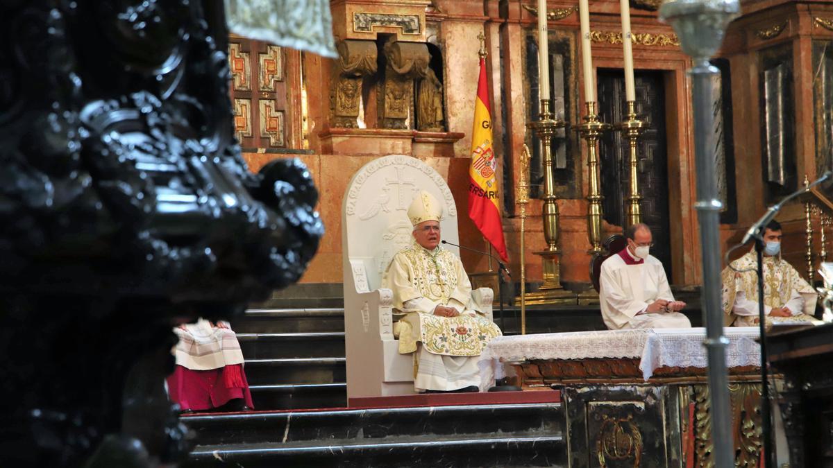 El Patio de los Naranjos acoge la procesión del Corpus Christi