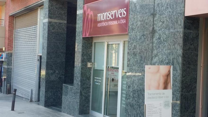 Façana de la seu de Monserveis a Manresa