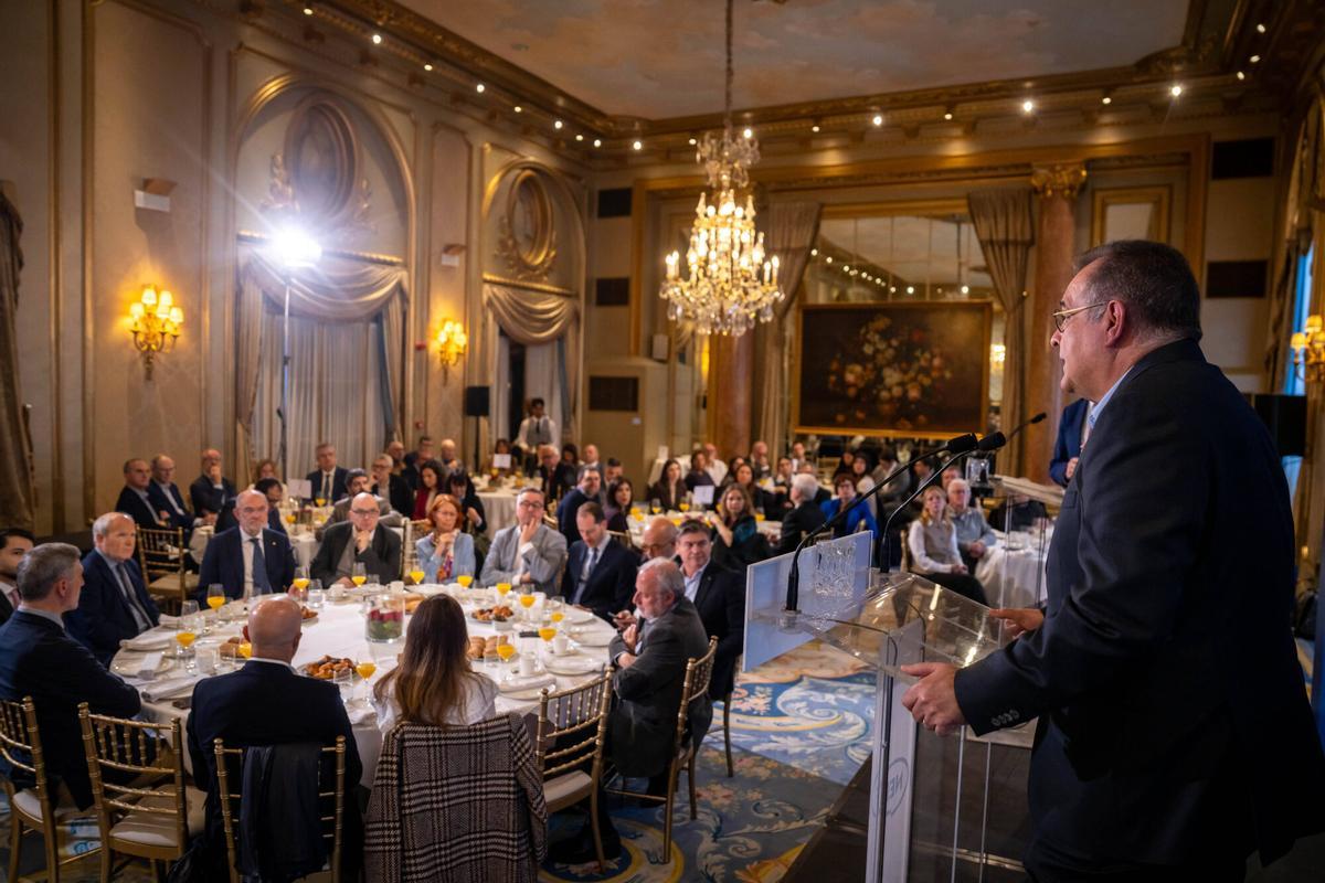 Barcelona 09/03/2026 Economia. Conferencia de Albert Sáez,director de EL PERIÓDICO, en el Fòrum Europa Tribuna Catalunya. Hotel Palace. AUTOR: JORDI OTIX