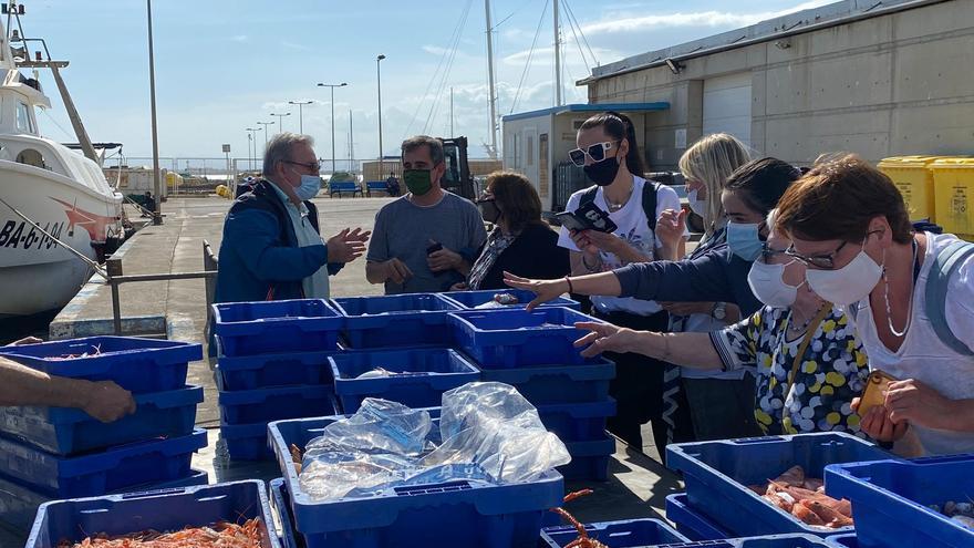 Roses promociona la destinació entre mitjans i agents turístics estatals i internacionals