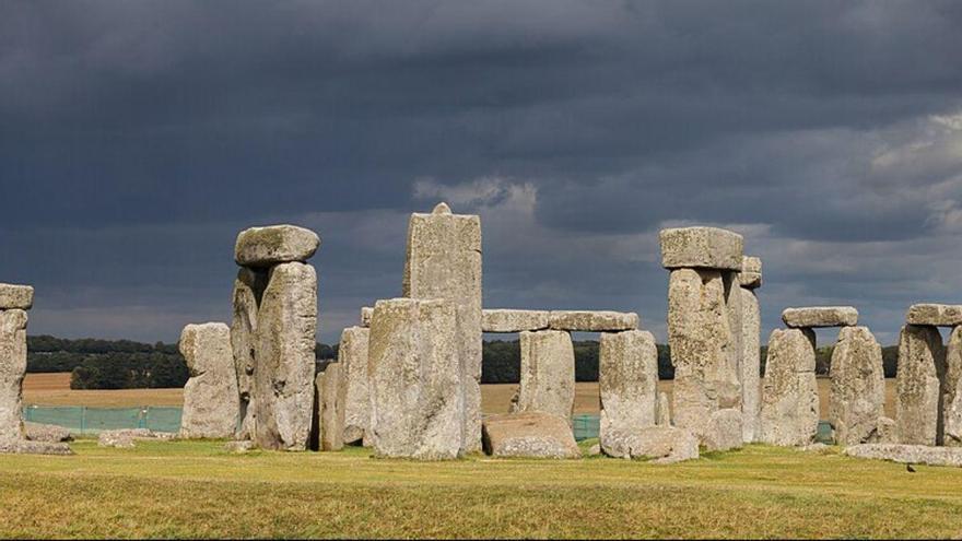 La roca de Stonehenge de seis toneladas pudo llegar desde Escocia sobre un glaciar