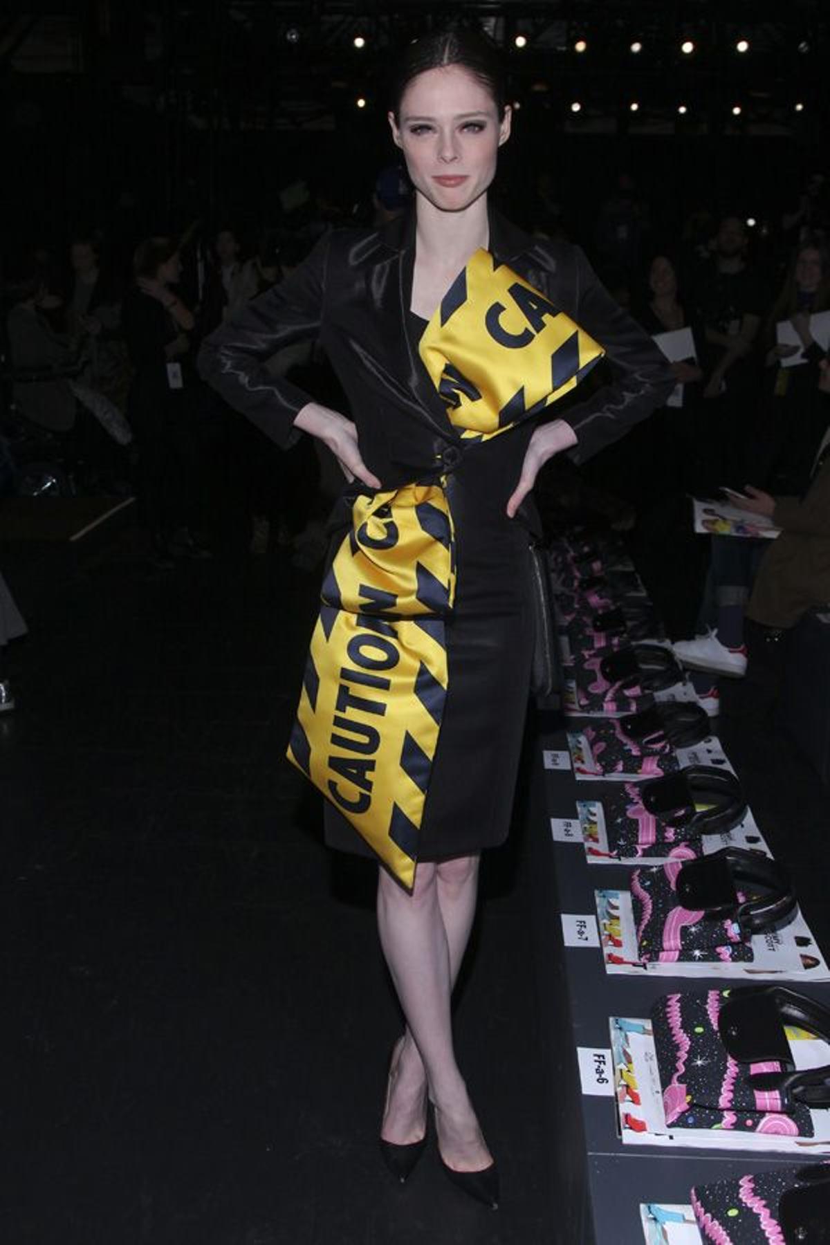 Coco Rocha en el desfile de Jeremmy Scott en la semana de la moda de Nueva York
