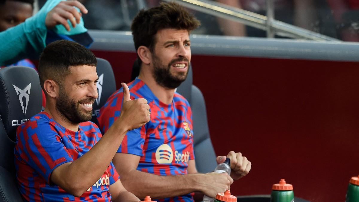 Jordi Alba, en el banquillo