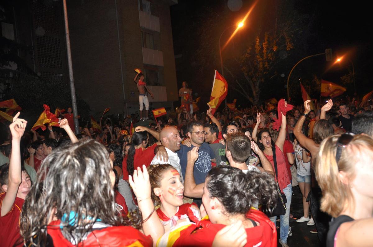 Así celebró Alcalá de Henares el Primer Mundial de Fútbol de España en 2010