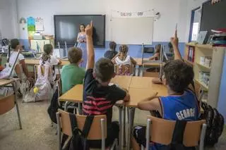 Vuelta al cole "sin cobertura": aumenta el número de centros en Mallorca que prohíben los móviles en las aulas