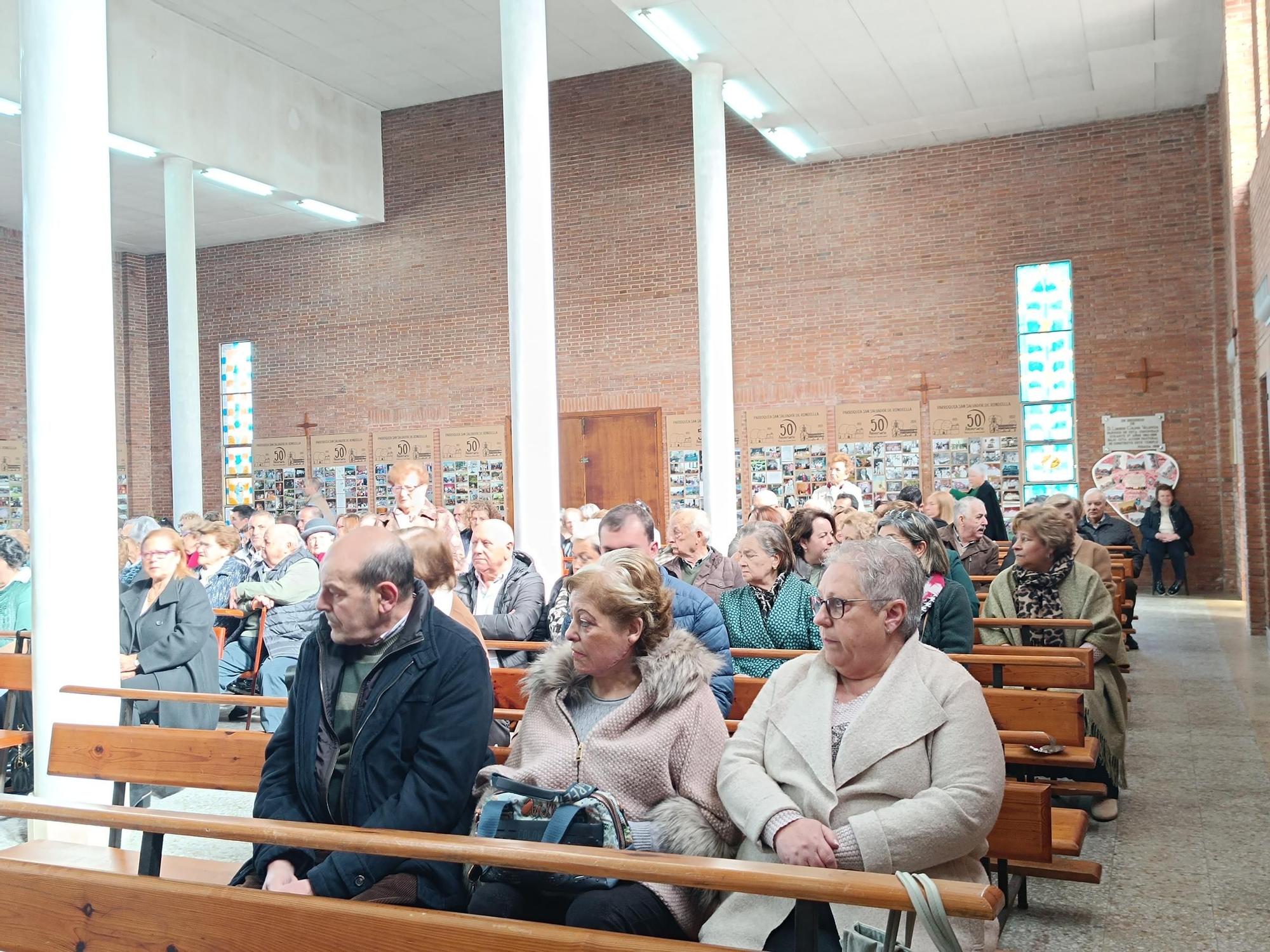 Jesús Sanz Montes entrega los premios "Liborio Colino" en Llanera