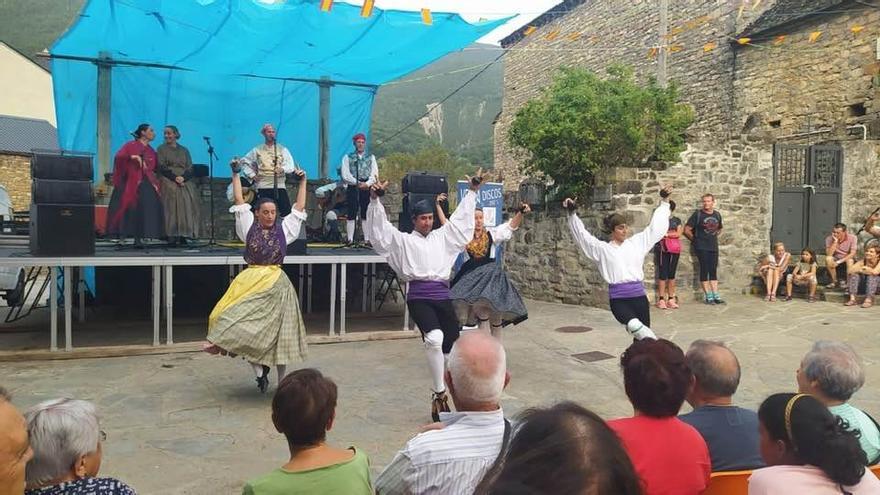 La jota continúa en su carrera para ser Patrimonio de la Humanidad