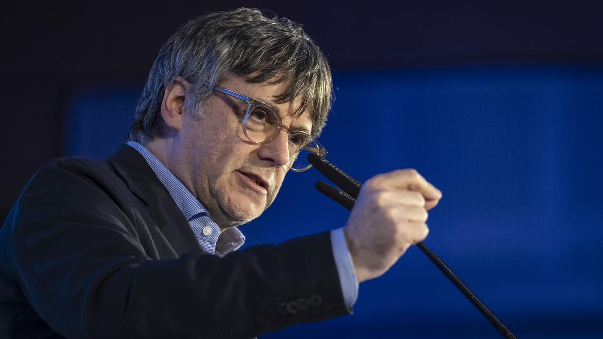 Puigdemont: &quot;Esperemos que sea la última jornada de muchos exilios para mucha gente&quot;