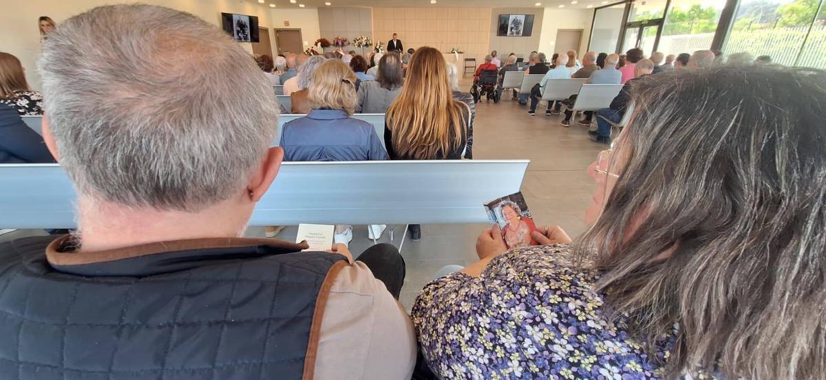 Un moment del funeral de Montserrat Margarit Castells