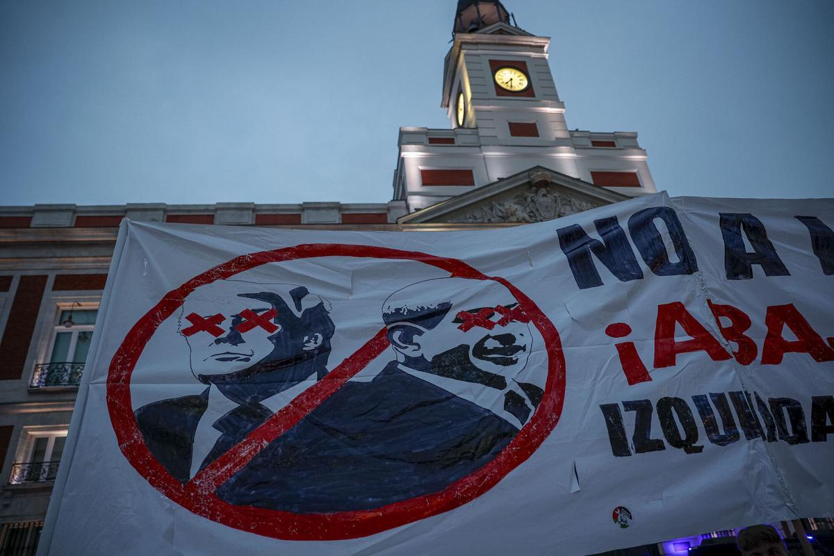 Las imágenes de la manifestación del "no a la guerra" en Madrid.