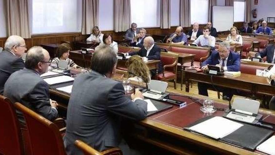 Comisión del Senado en la que se debaten los Presupuestos.