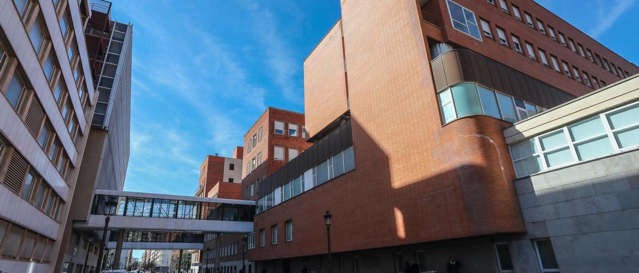 Fachada del Hospital Clínico de València.