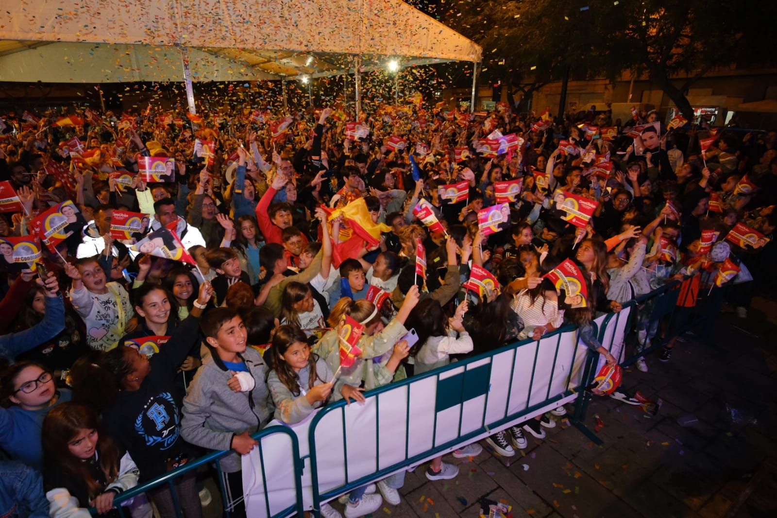 Así apoyan en Elche y El Altet a Blanca Paloma en la gran final de Eurovisión