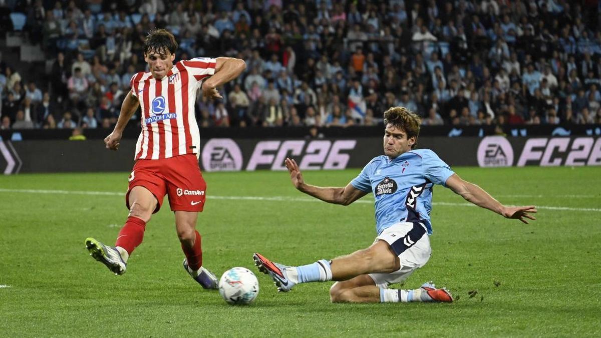 Marcos Alonso, durante un partido de esta temporada. / Pablo Hernández Gamarra