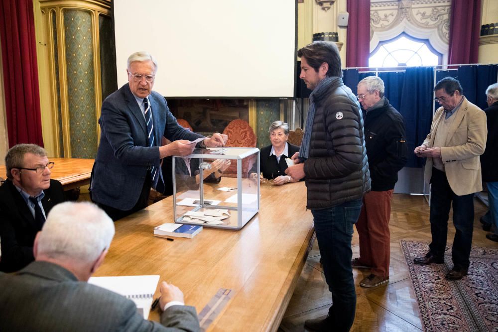 Francia decide en las urnas el futuro de Europa