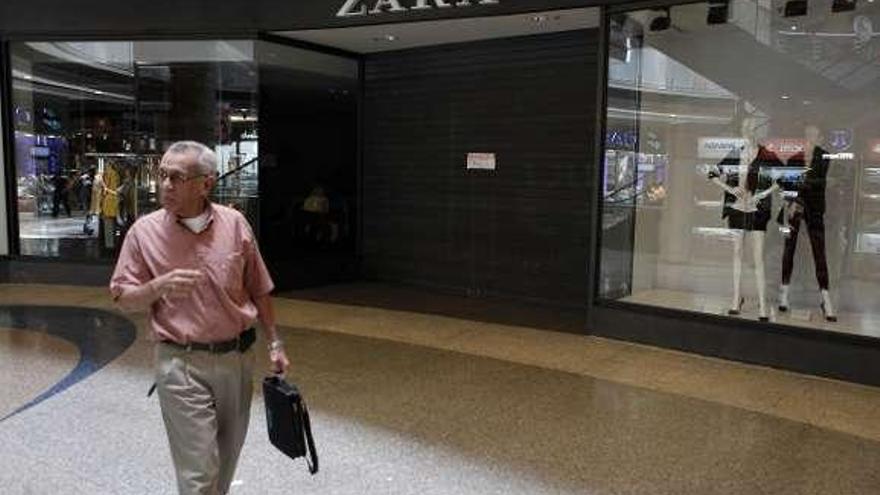 Venezuela cierra franquicias de Zara tres días por subir precios - La  Opinión de A Coruña