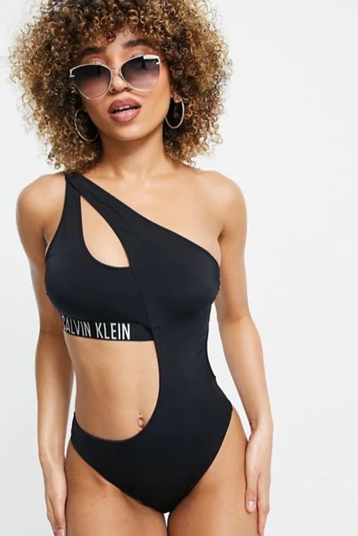 Trikini con logo en negro de Calvin Klein