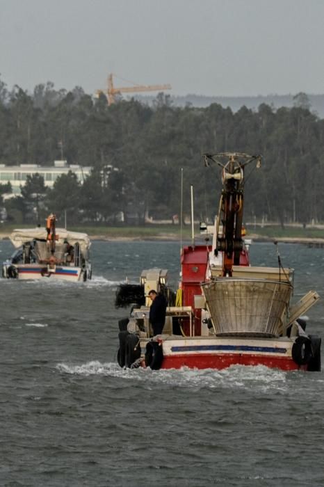 Los efectos del temporal Kurt en Arousa