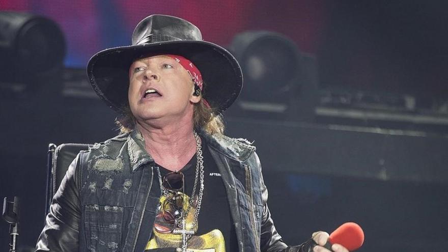 Axl Rose reclama a Google que retire unas imágenes en las que aparece con kilos de más