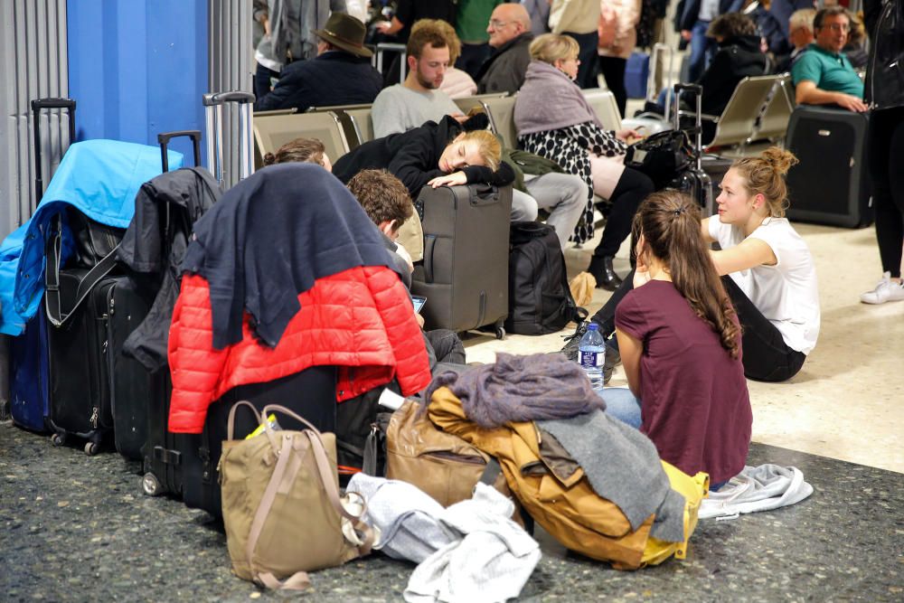 Aeropuerto de Manises: vuelos cancelados por el temporal