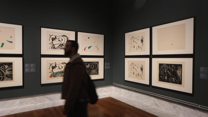 El Bellas Artes da una &quot;patada&quot; a la tradición y abre un portal al universo onírico de Dalí y Miró