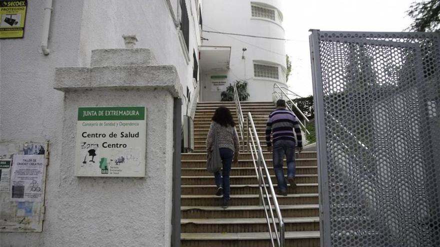 Un indigente portugués denuncia a un centro de salud de Badajoz por falta de atención