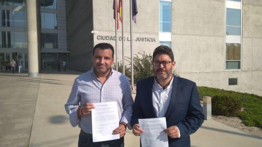 Jero Moya y Miguel Sánchez, ayer en los juzgados.