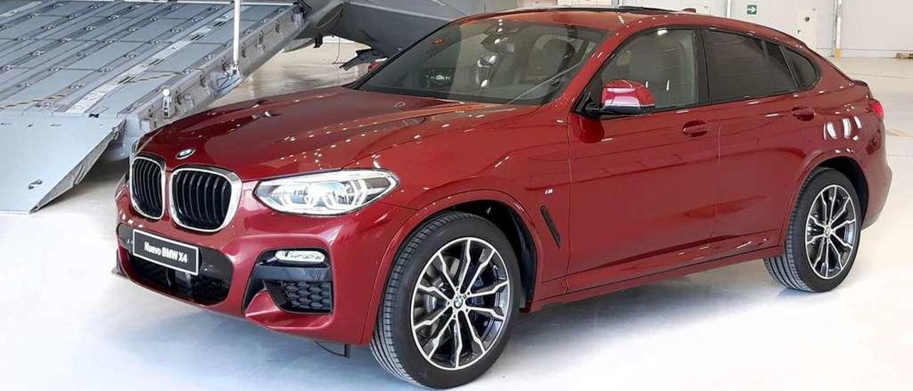 El BMW X4 presenta un aumento de dimensiones.  r.r.