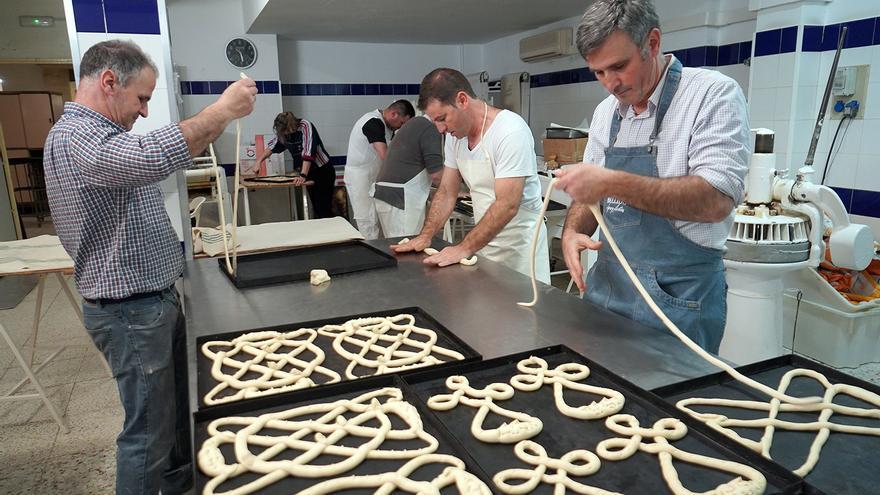 Montilla celebra La Candelaria con las populares roscas de pan