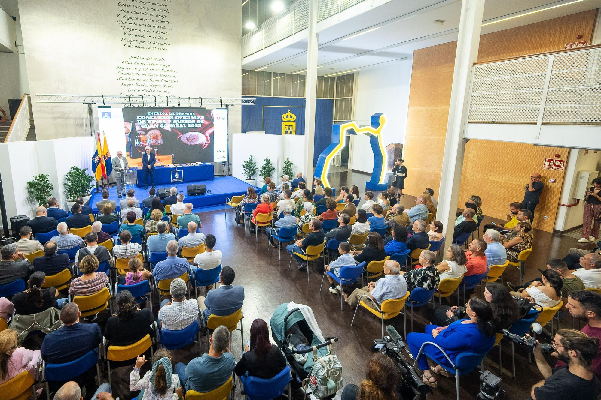 Entrega de premios de los concursos oficiales de queso y vino de 2023