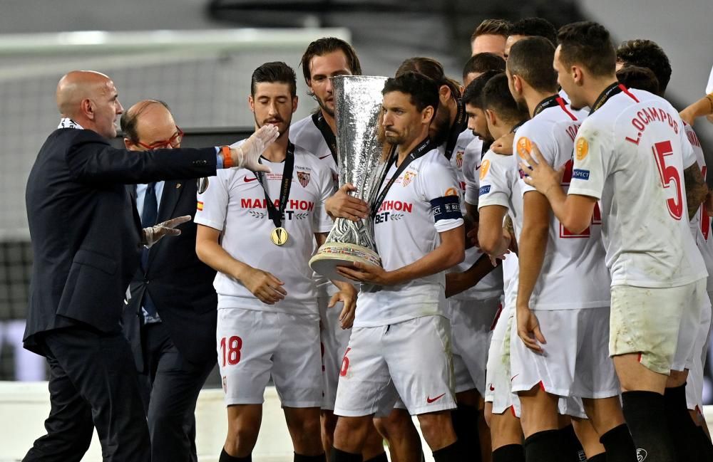 El Sevilla levanta su sexta Europa League