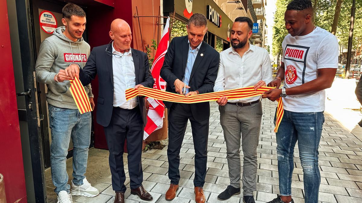 El moment de la inauguració de la penya Perpinyà.