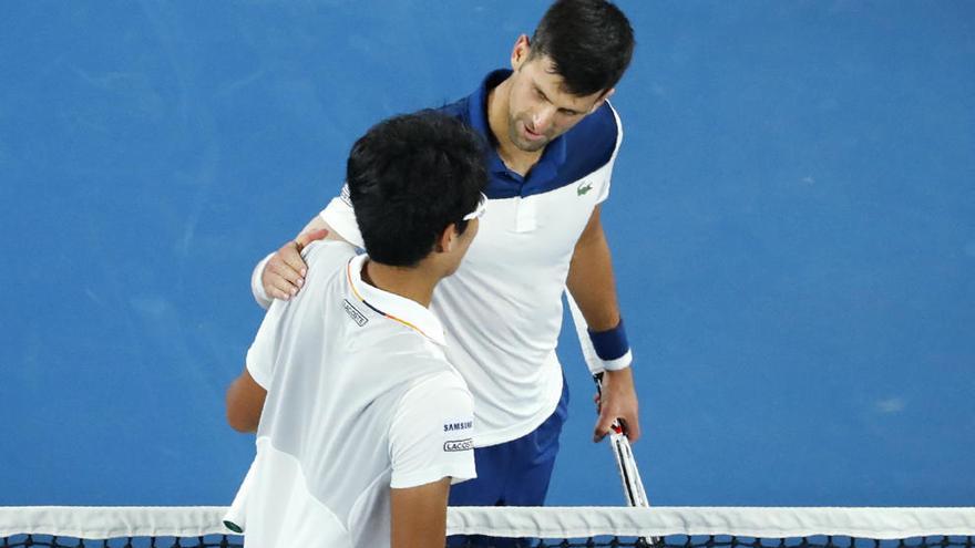 Chung sorprende a Djokovic