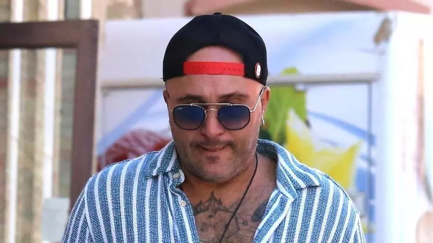 Kiko Rivera reaparece desde el hospital tras sufrir un ictus y confiesa que su cuerpo "ha dicho basta" por toda la presión: "No soy una persona que busque conflictos. Me gusta vivir tranquilo"