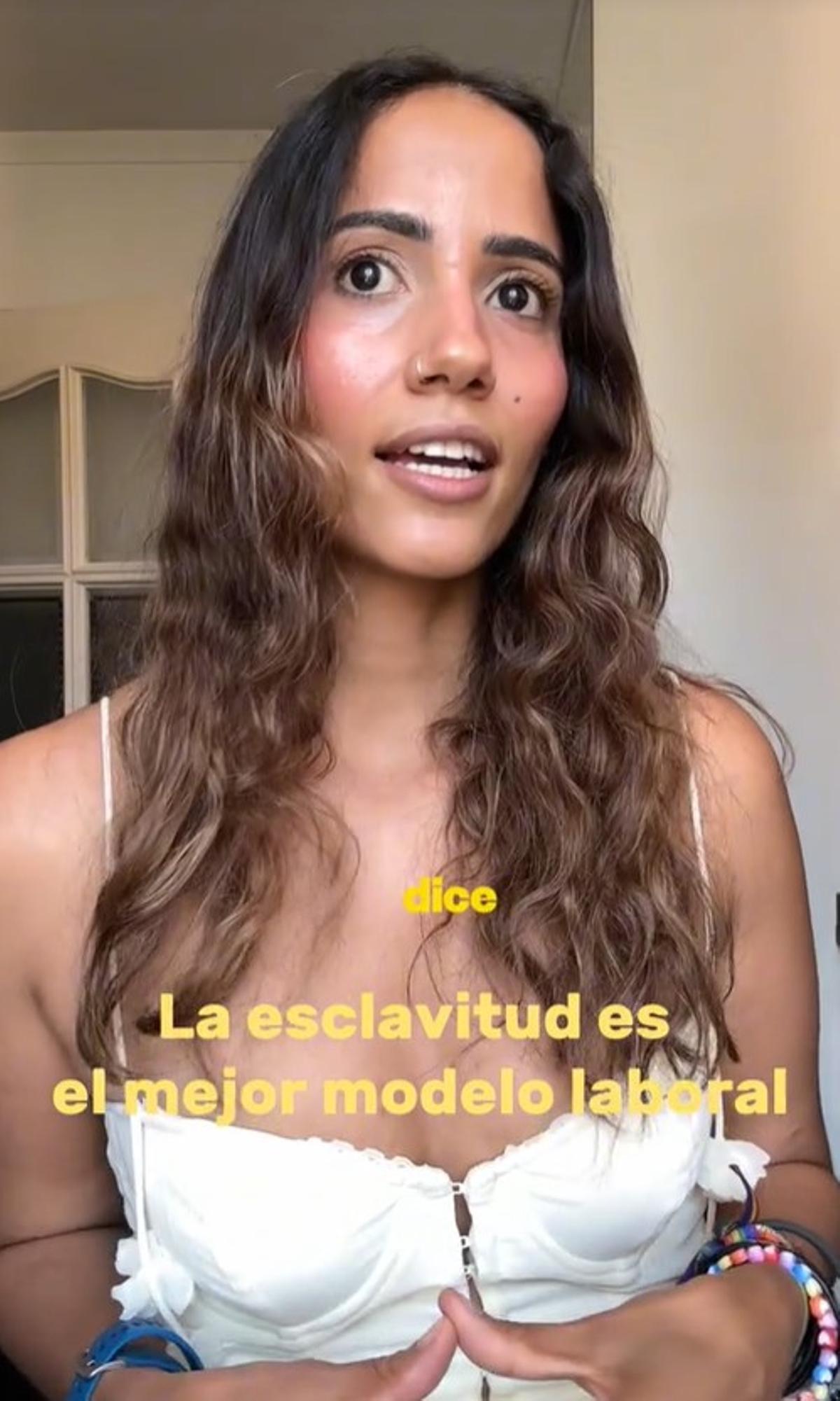 Tesh Sidi en un vídeo de su cuenta de TikTok.
