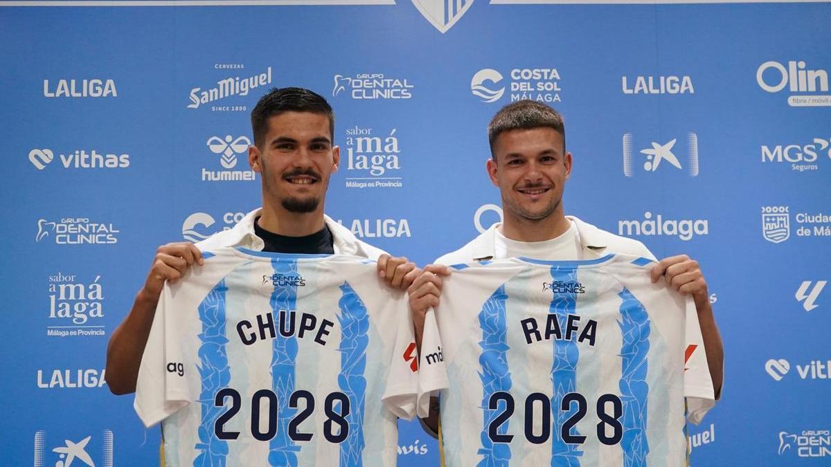 Chupete y Rafa, jugadores del Málaga CF renovados hasta 2028.