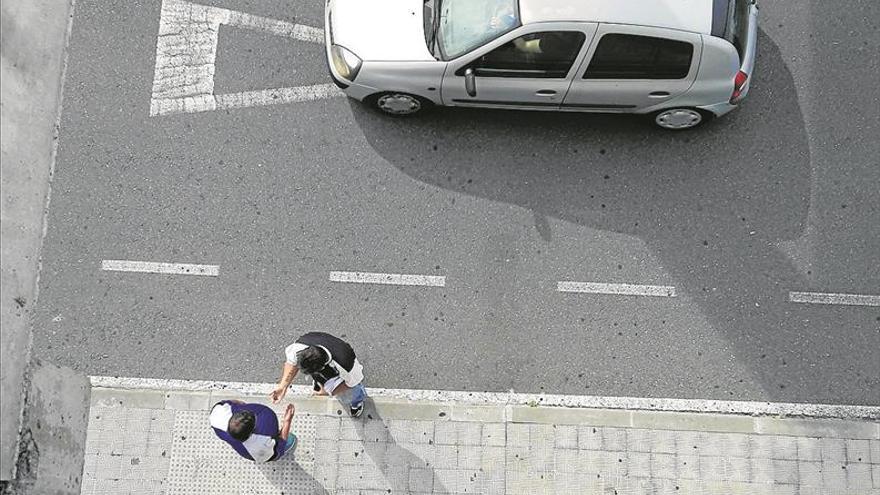 Quejas porque hay ‘gorrillas’ ya en todos los aparcamientos públicos de Plasencia