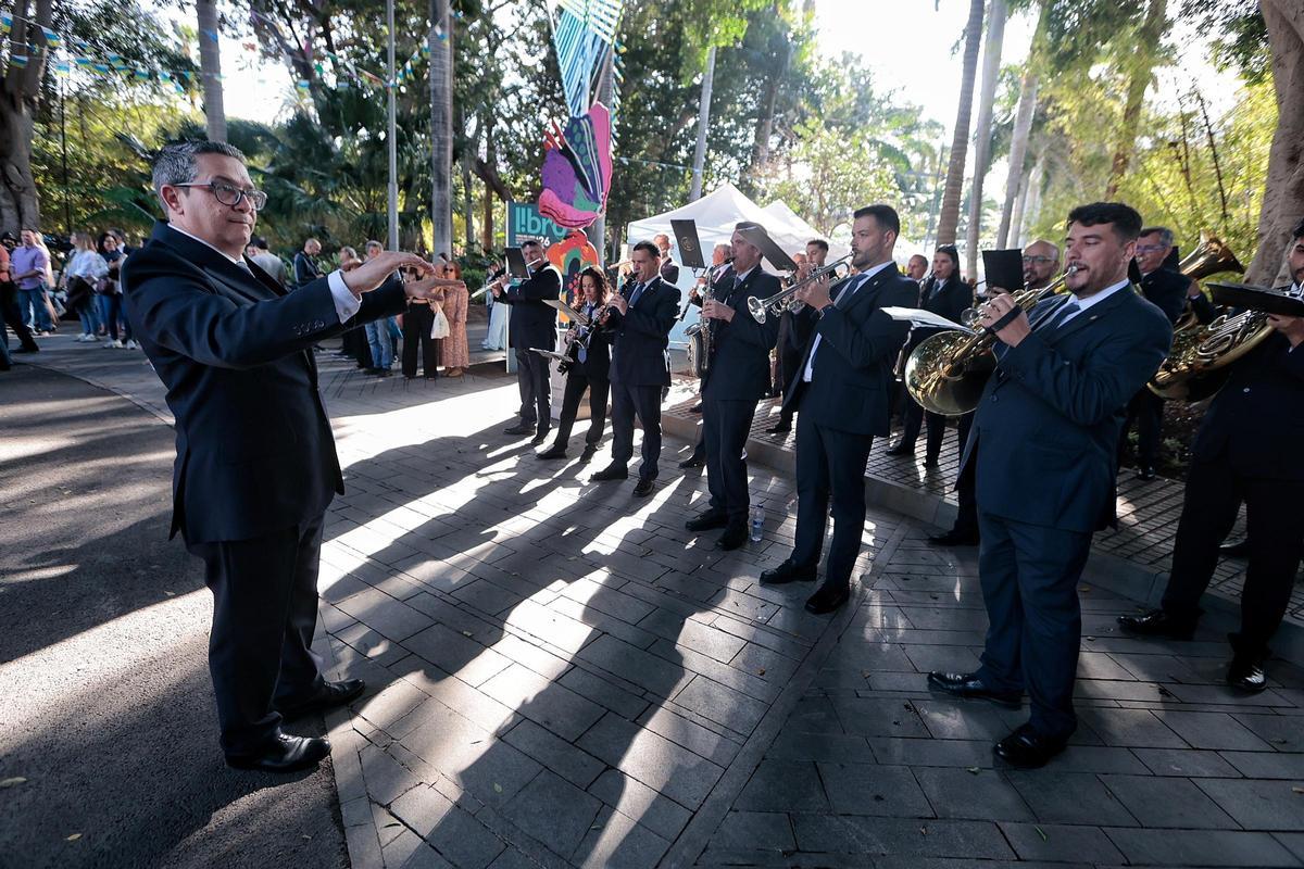 Inauguración de la exposición de flores y plantas del parque García Sanabria
